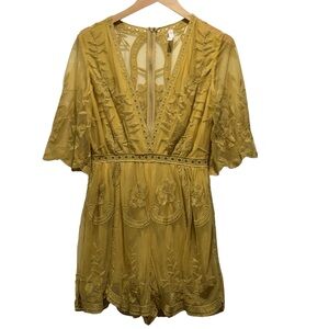 Wishlist Sheer Lace Romper Size Medium Mustard Yellow Gold See Through V-Neck